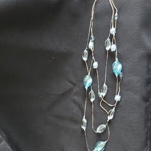 Source Unknown Aqua and Clear Beaded Necklace